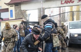 В Одесса мигранты дрались с бойцами СБУ
