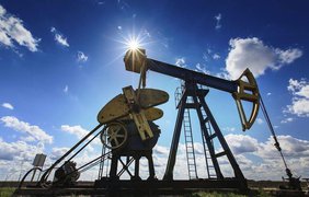 Удар Ізраїлю по Ірану: чи здорожчає бензин в Україні після стрибка цін на нафту